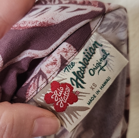 Hilo Hatties The Hawaiian Orginal Top XS - Picture 4 of 6